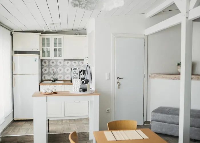 The Garden House Apartman *