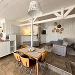 The Garden House * Kawala