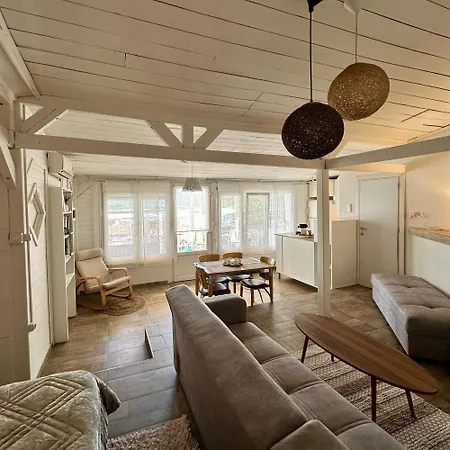 شقة The Garden House