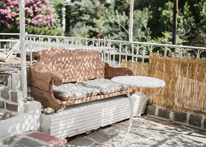 Апартаменты The Garden House *